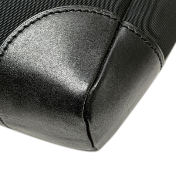 GUCCI Black Leather Shoulder Bag - Picture 5 of 13